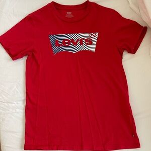 Levi’s T-shirt